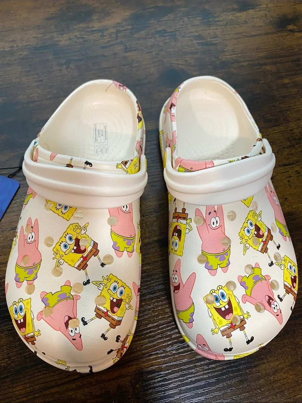 SpongeBob Squarepants Pale Pink Kids Cartoon Clog Shoes NWT Youth size ( 1-1.5)